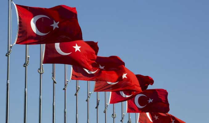 Karantina masrafından kurtulmak için Türkiye’ye geliyorlar