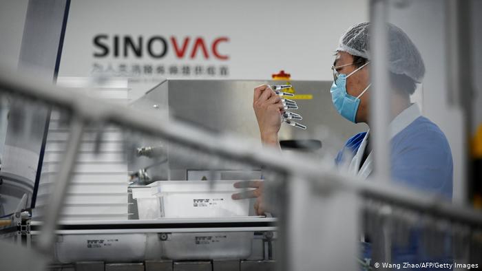 Sinovac araştırmacılarından Delta varyantına 3 doz aşı tavsiyesi