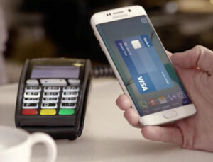 Samsung Pay ile online alışveriş yapabilecek