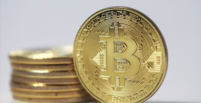 Bitcoin halving’ine saatler kaldı: Uzmanlar uyardı