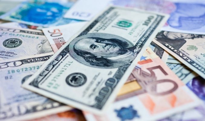 Dolar, euro, sterlin rekor üstüne rekor kırıyor