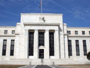 Fed’in faiz politikası için sabır istiyor