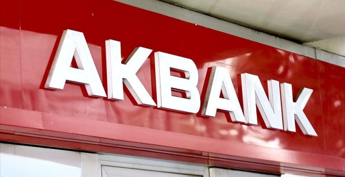 Akbank da şube kapatıyor