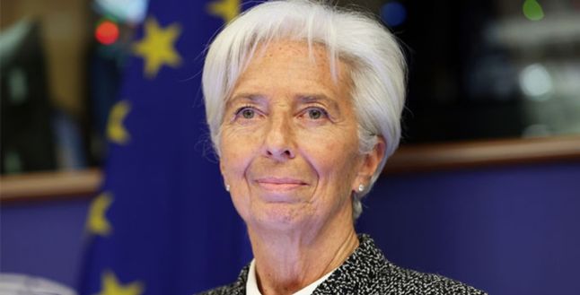 Lagarde’dan faiz indirim mesajı