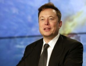 Elon Musk ‘dünyanın en zengini’ unvanını kaptırdı