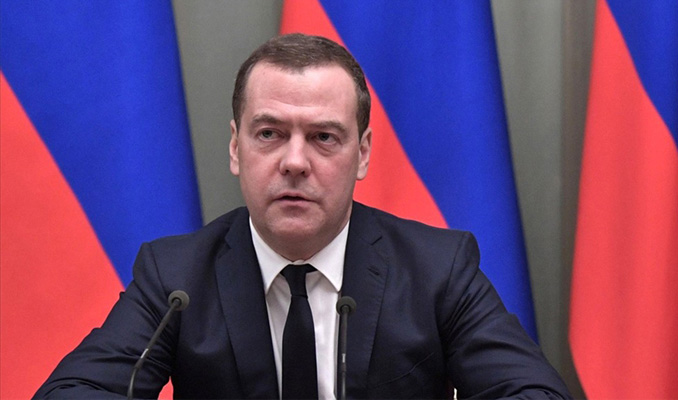 Medvedev: BRICS ülkeleri kendi dijital para birimlerini oluşturmalı