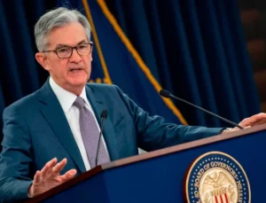Powell’dan para politikasında daha fazla sıkılaşma sinyali