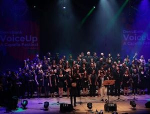 Hakan Ateş, DenizBank VoiceUp A Capella Festivali’nde şarkı söyledi