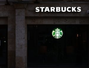 Starbucks’ın piyasa değeri 20 günde 12 milyar dolardan fazla azaldı