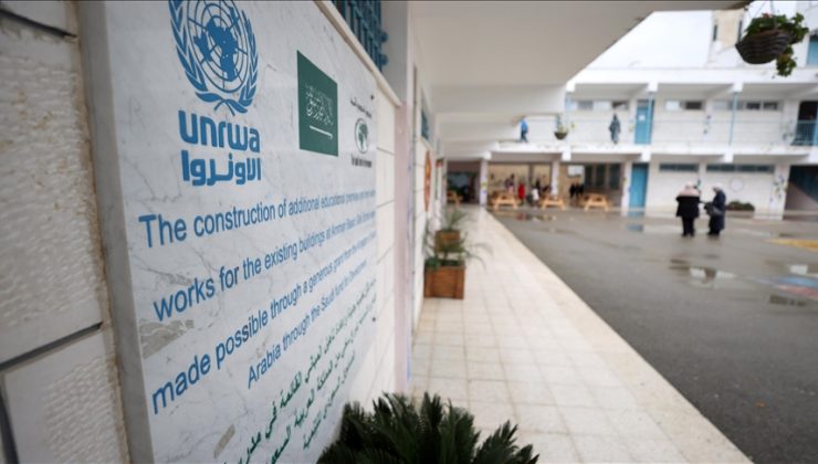 İsrail bankası, UNRWA’nın hesabını bloke etti