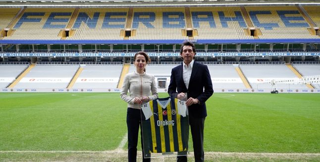 Visa ve Fenerbahçe iş birliğiyle taraftarlara özel ön ödemeli dijital kart
